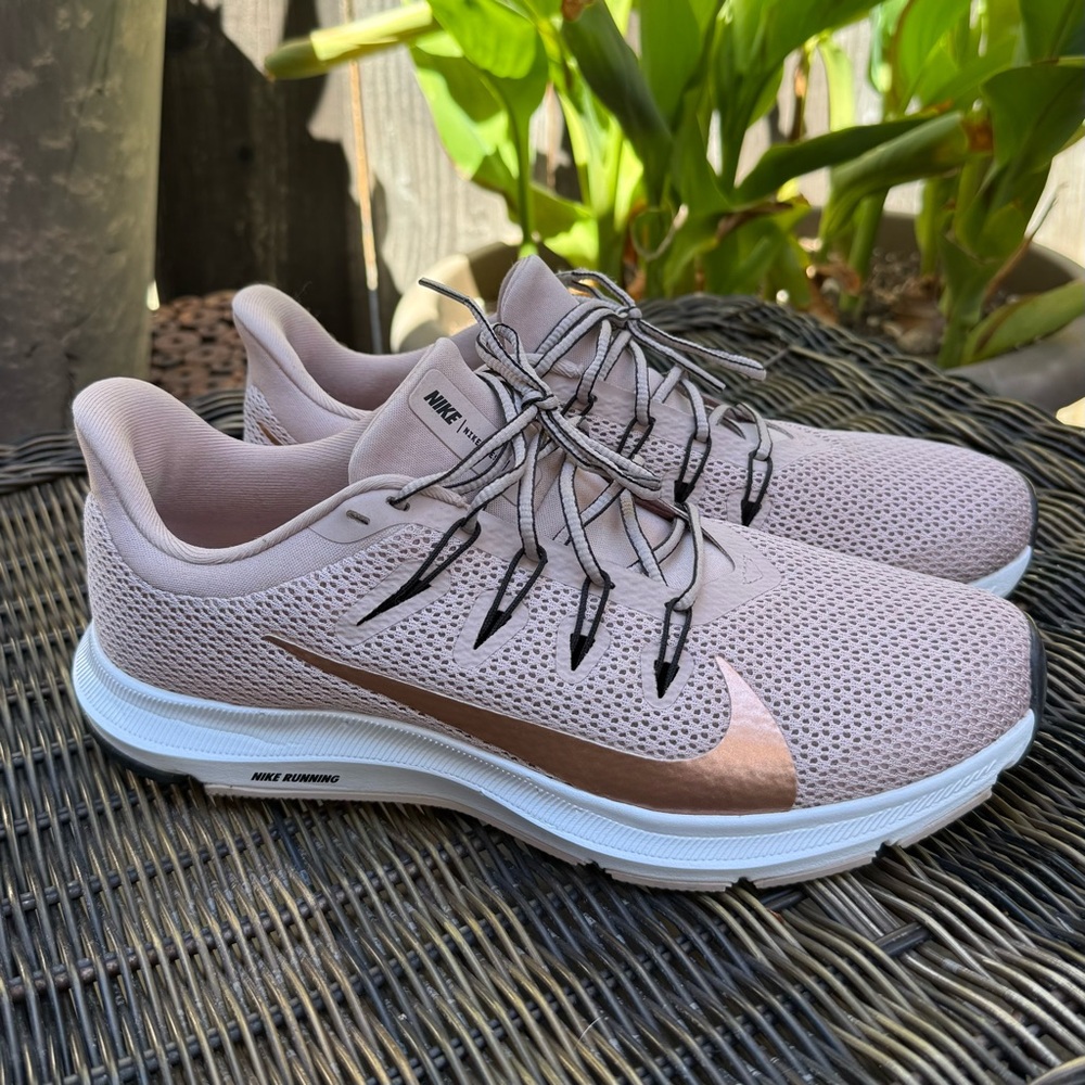 Nike Quest Women's Running Shoes -  Dusty Pink and Rose Gold, size 9